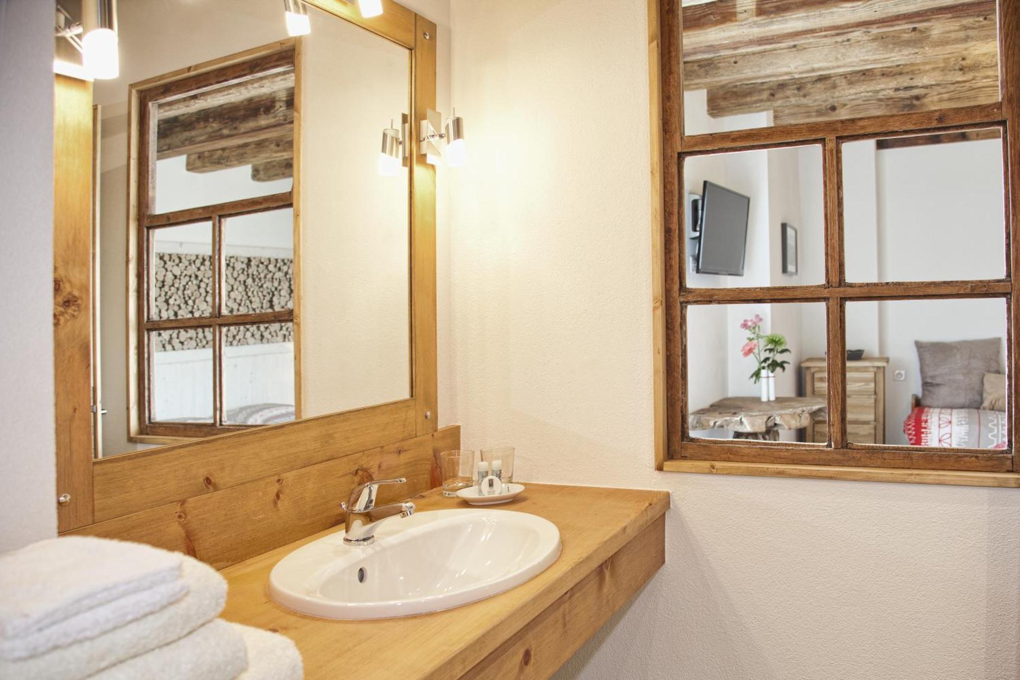 Chambres D'Hotes La Grangelitte Doussard Oda fotoğraf